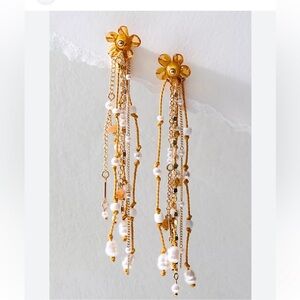 NWT Free People Willow Dangle Earrings
